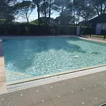 2 Pieces Au Coeur Des Golfs De Raphael 公寓