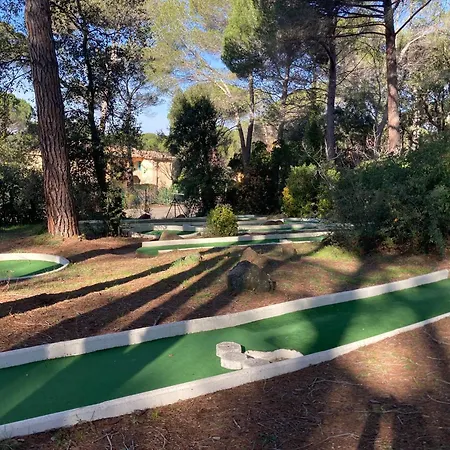 Apartment 2 Pieces Au Coeur Des Golfs De Raphael *