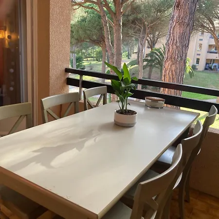 2 Pieces Au Coeur Des Golfs De Raphael Apartment *