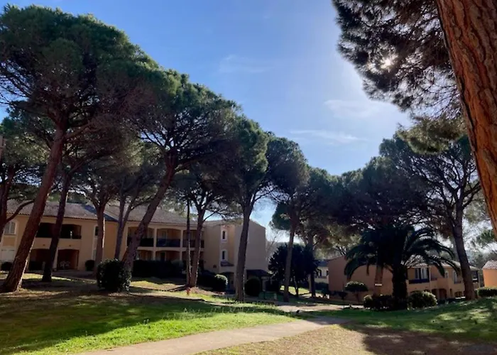 2 Pieces Au Coeur Des Golfs De Raphael Apartment Saint-Raphaël