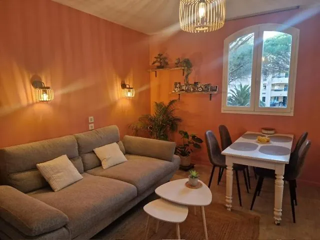 Apartment 2 Pieces Au Coeur Des Golfs De Raphael